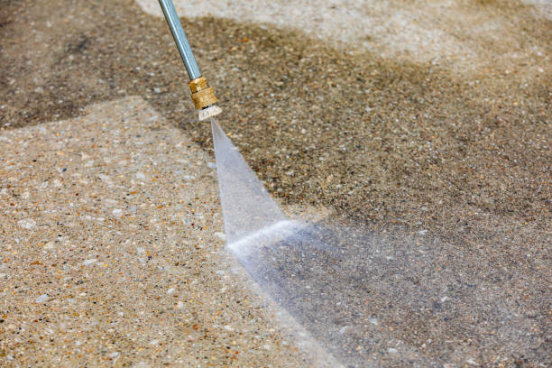 Best Sidewalk and Walkway Cleaning  in East Hampton North, NY
